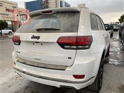 جیپ گراند شیرۆکی
